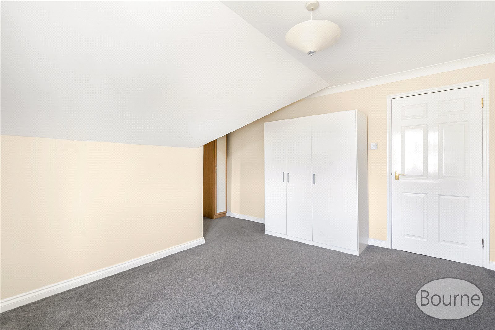 Kingsway, Woking, Surrey, GU21, photo 6