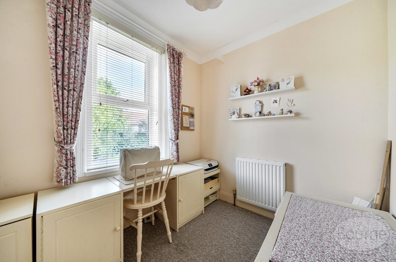 Woolner Avenue, Petersfield, Hampshire, GU32, photo 9