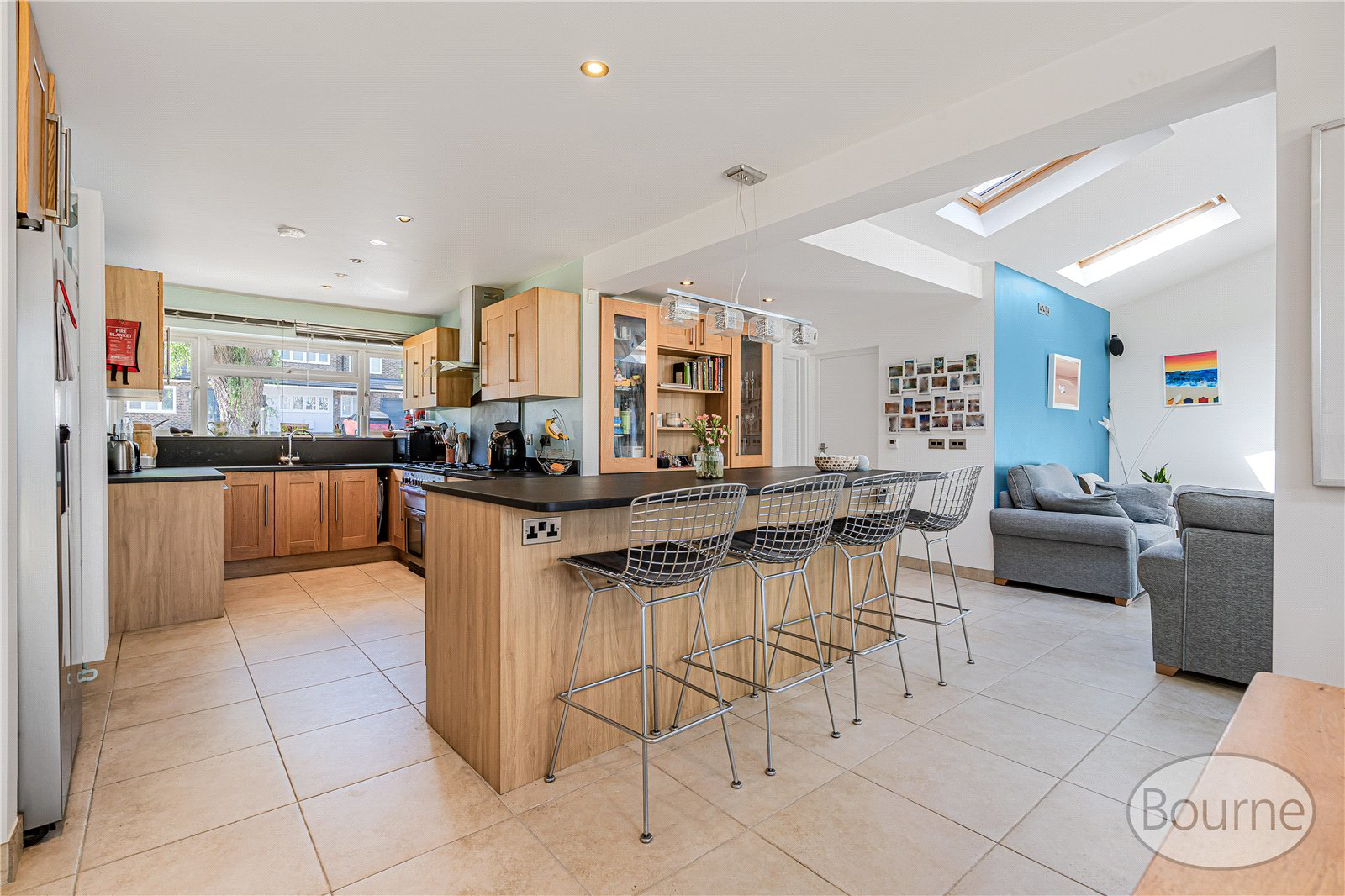 Fernhill Close, Hook Heath, Woking, Surrey, GU22, photo 3