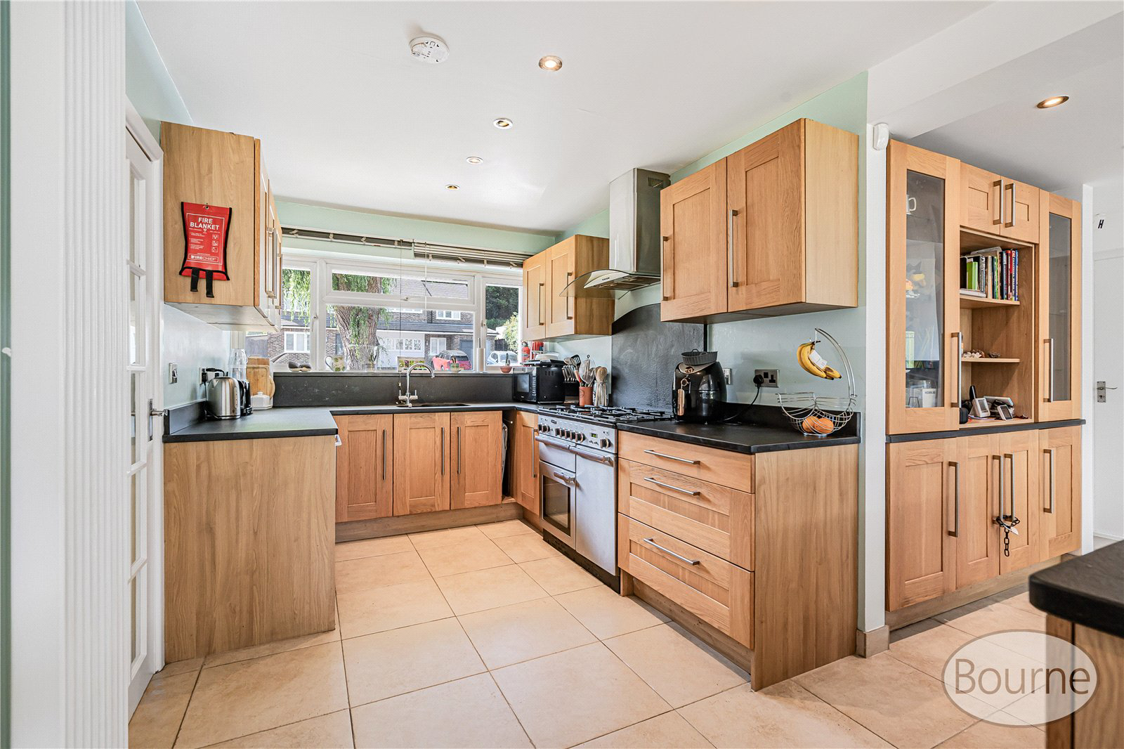 Fernhill Close, Hook Heath, Woking, Surrey, GU22, photo 5