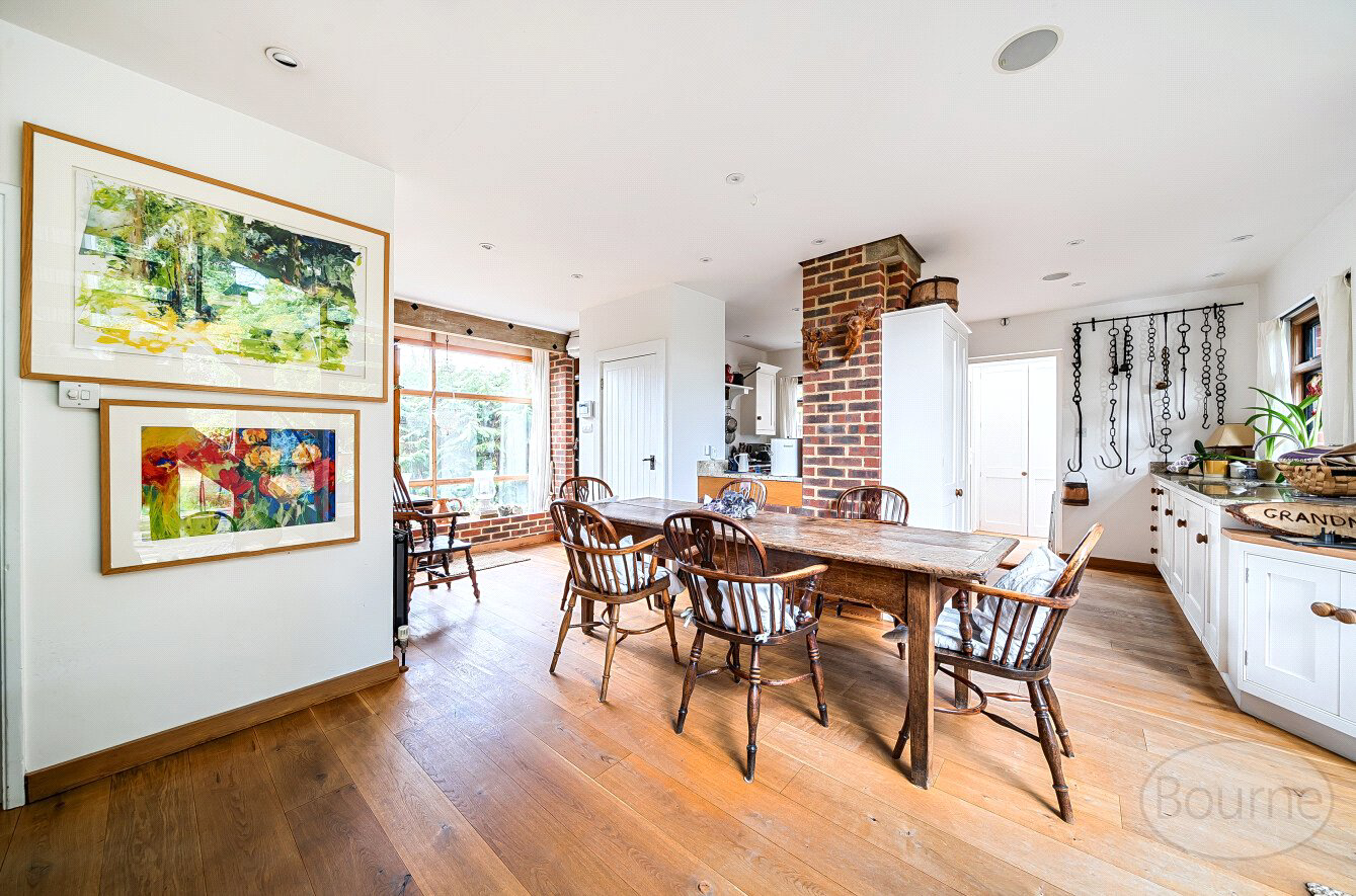 Fairmile Lane, Cobham, Surrey, KT11, photo 3