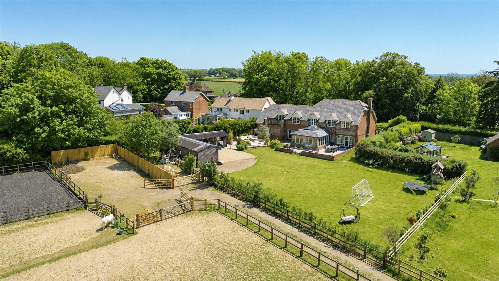 Homestead Road, Medstead, Alton, Hampshire, GU34, photo 5