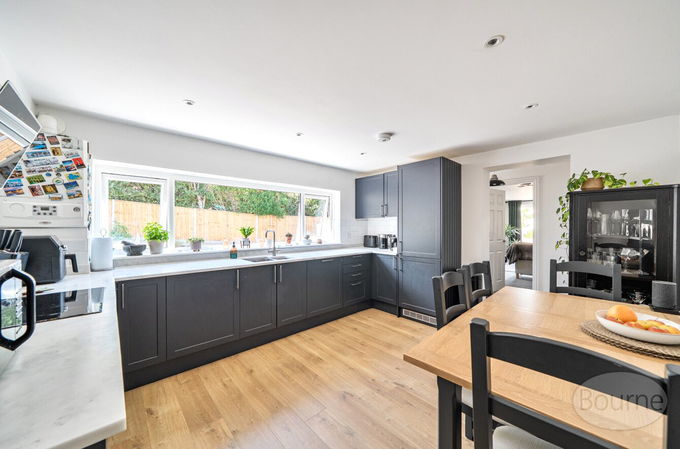School Lane, Petersfield, Hampshire, GU32, photo 4