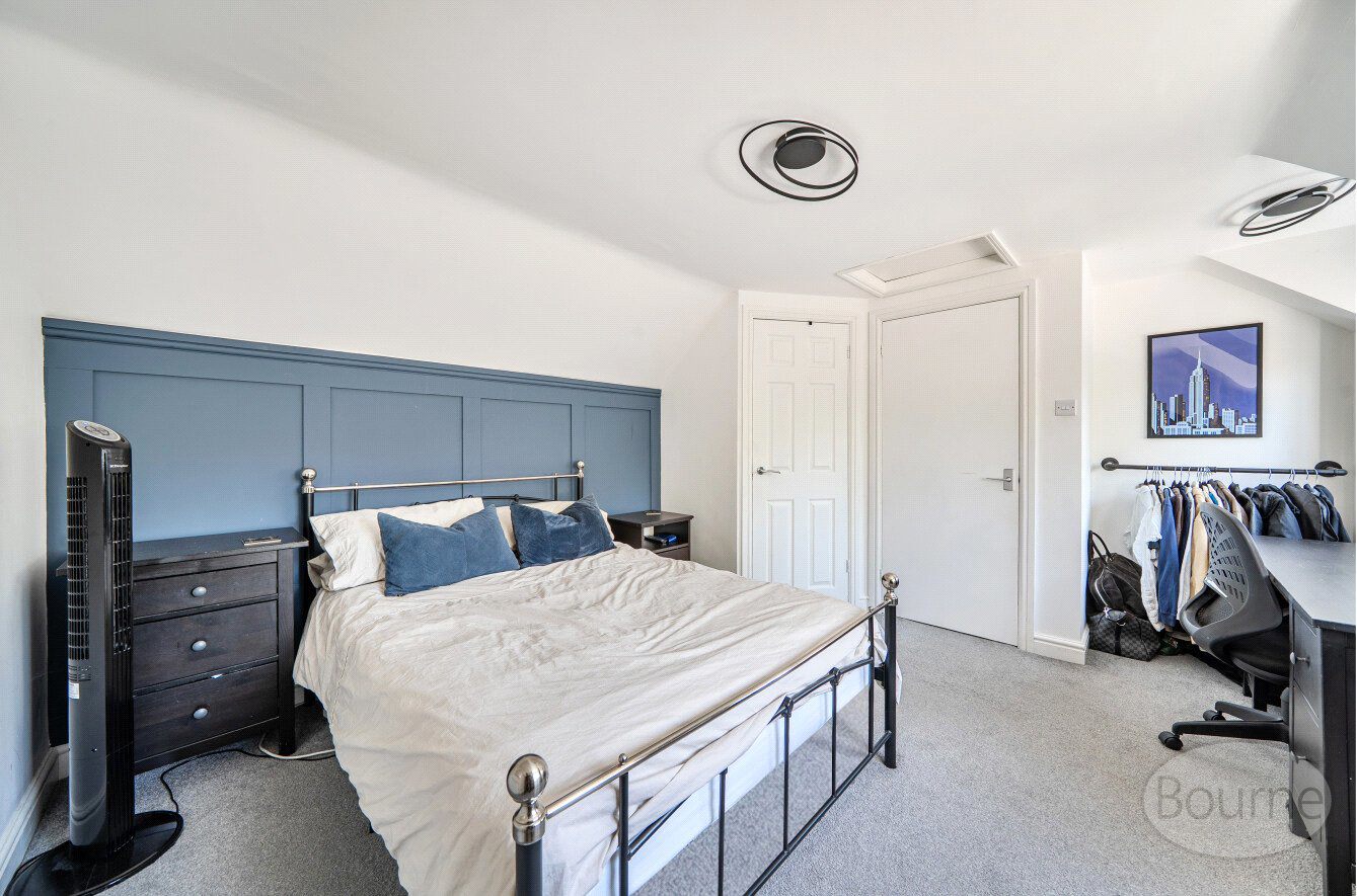 School Lane, Petersfield, Hampshire, GU32, photo 22