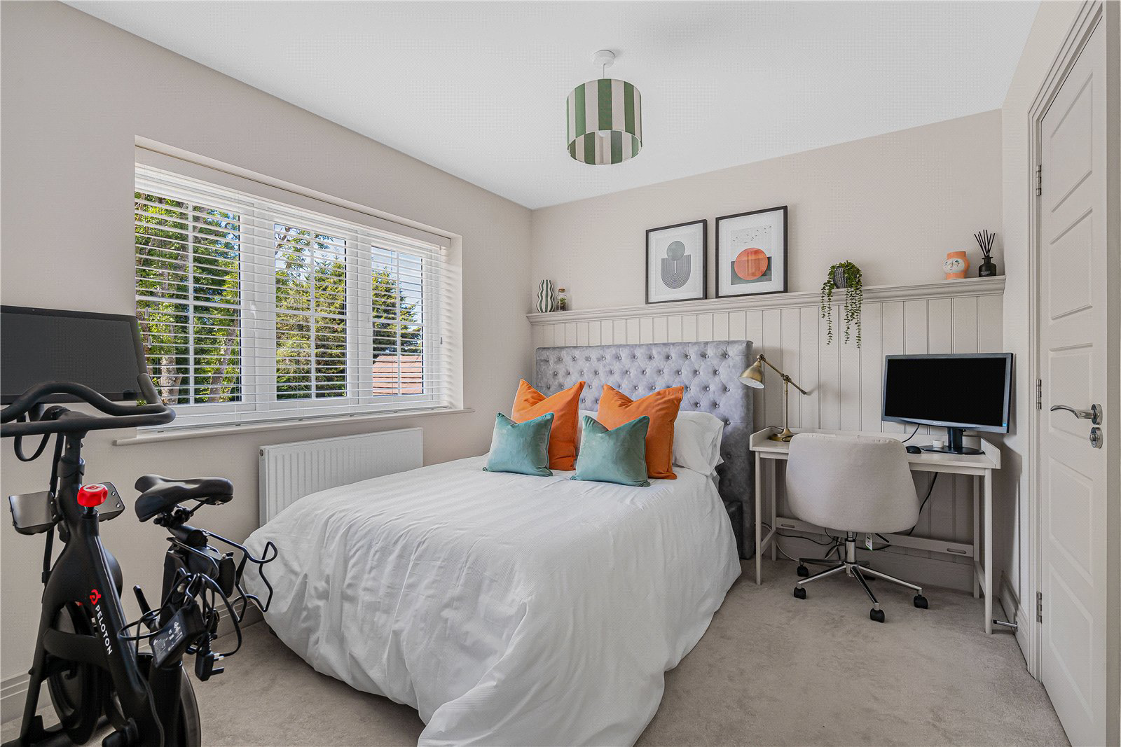 Wanborough Way, Ash Green, Surrey, GU12, photo 7