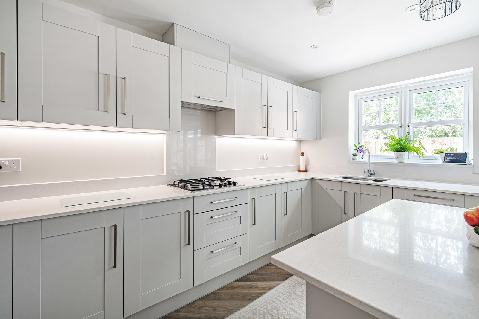 Goslings Place, Badshot Lea, Farnham, Surrey, GU9, photo 13
