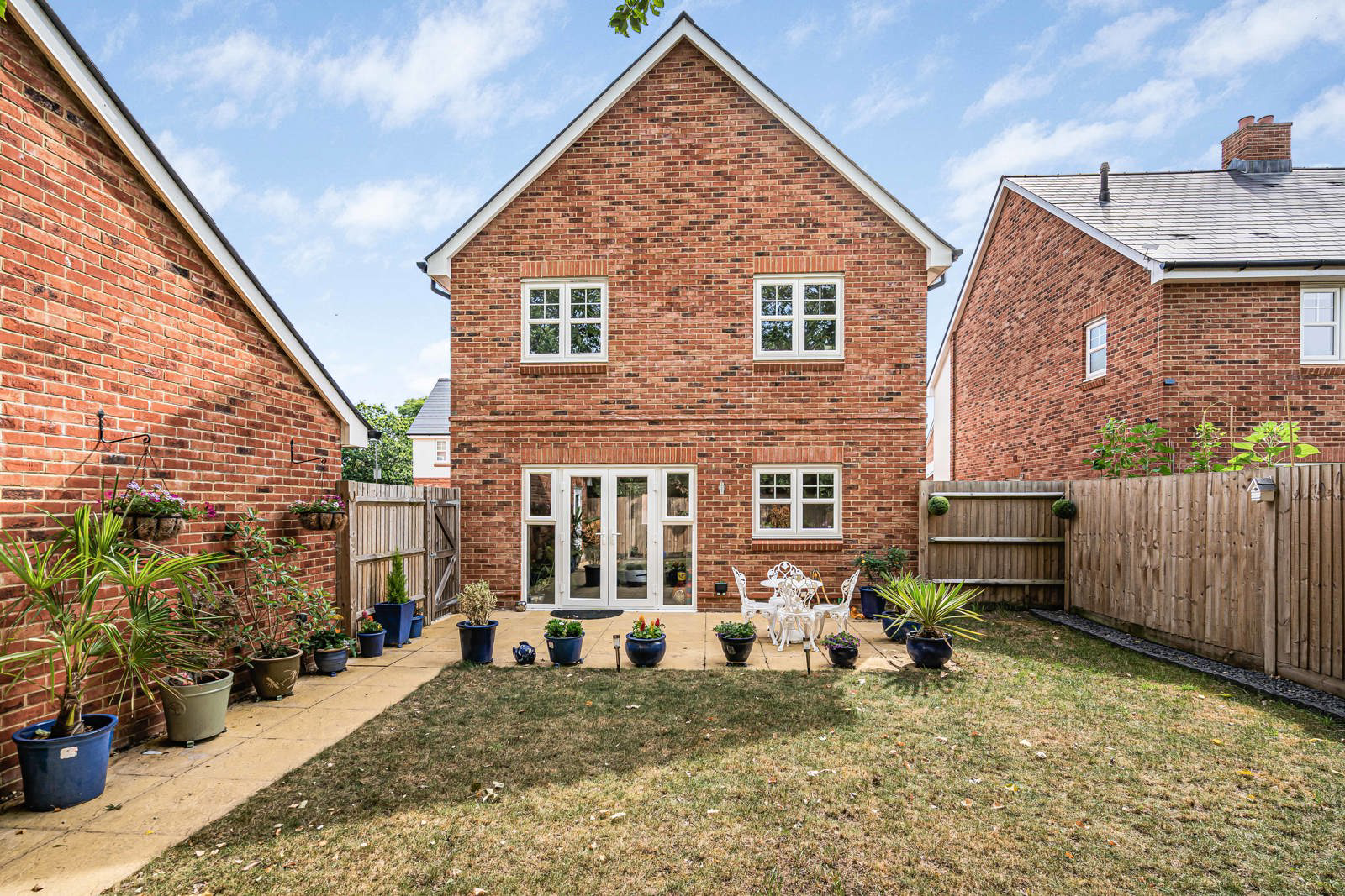 Goslings Place, Badshot Lea, Farnham, Surrey, GU9, photo 10