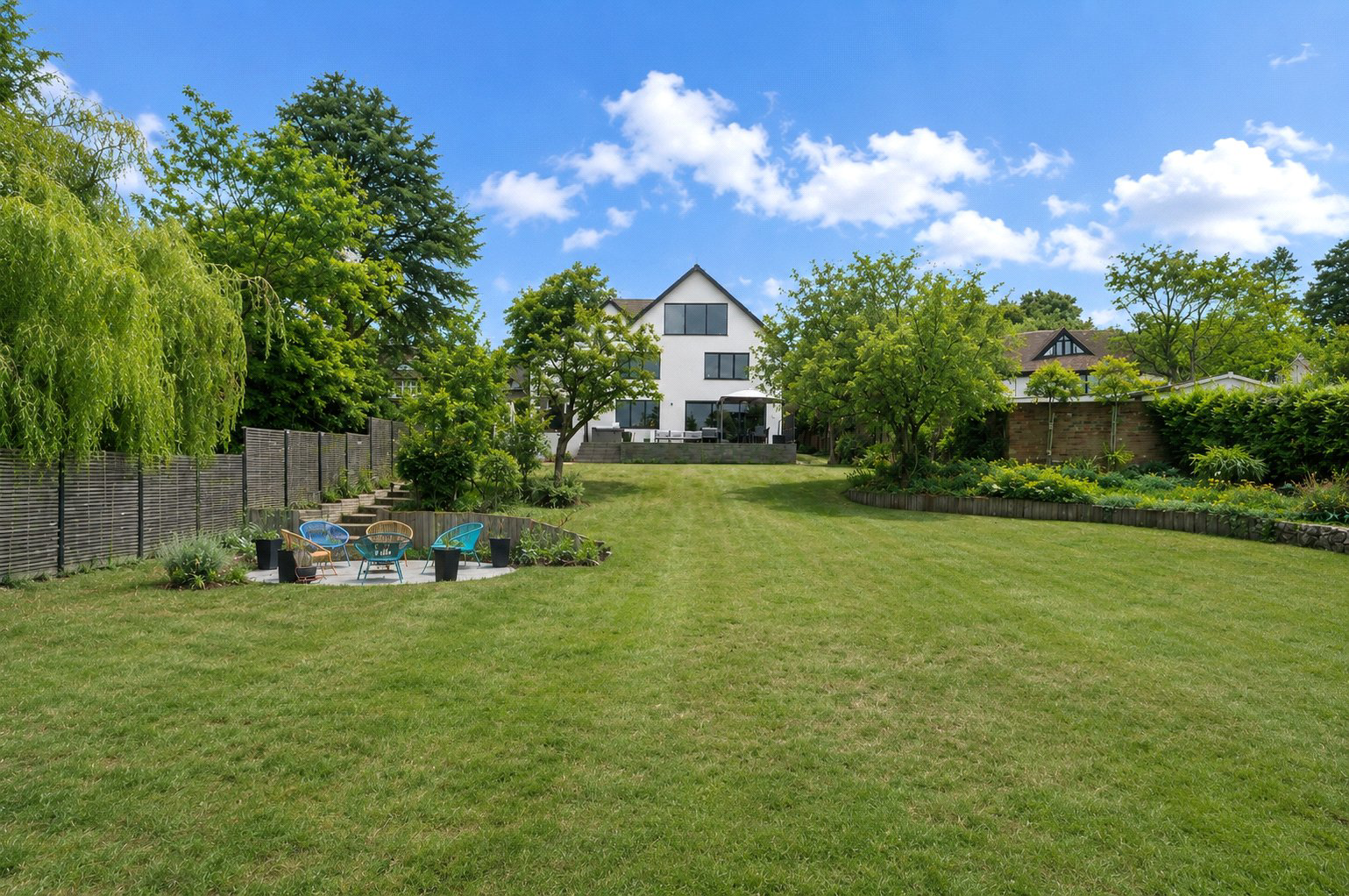 Old Compton Lane, Farnham, Surrey, GU9, photo 4