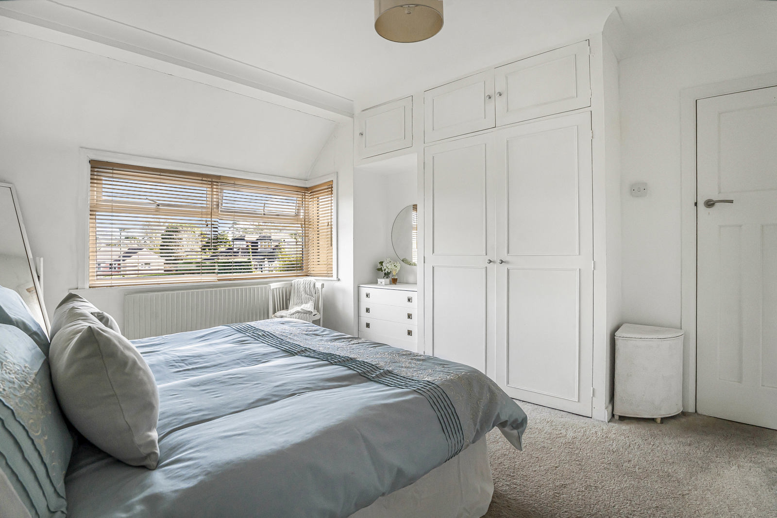 Thorn Road, Boundstone, Farnham, Surrey, GU10, photo 9