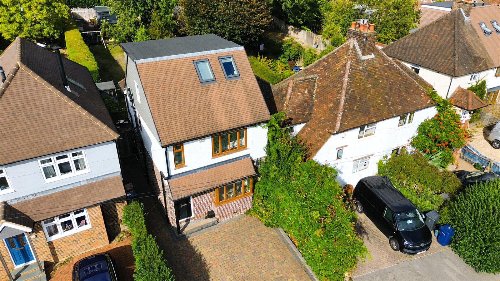 Tor Road, Farnham, Surrey, GU9, photo 2