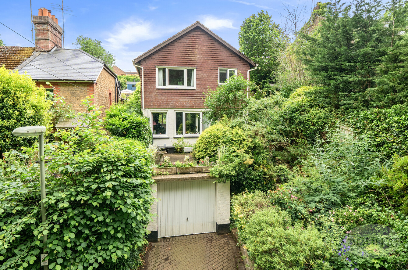Eashing Lane, Godalming, Surrey, GU7, photo 27