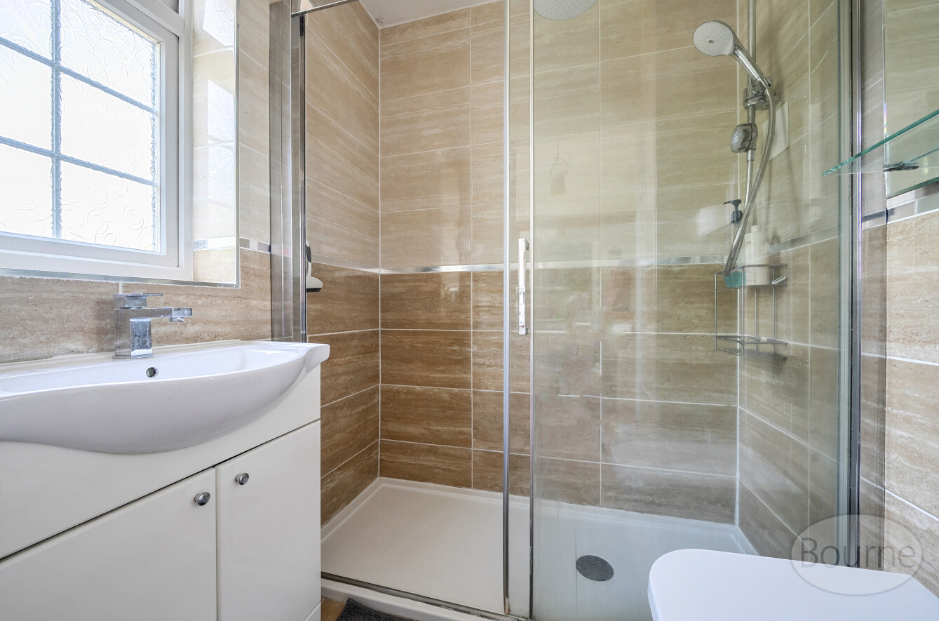 Tangley Lane, Guildford, Surrey, GU3, photo 13