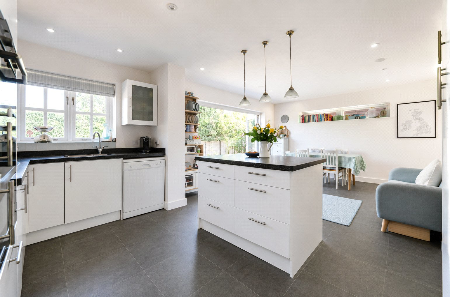 Queens Road, Alton, Hampshire, GU34, photo 3