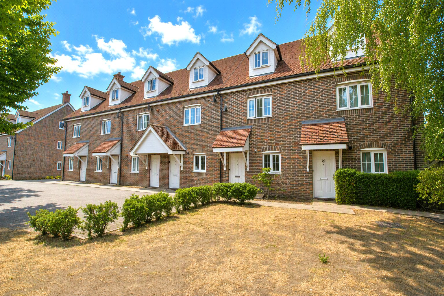 Stoke Mill Close, Guildford, Surrey, GU1