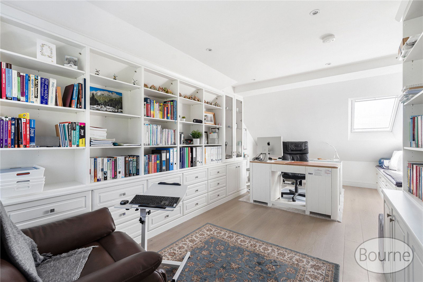 Coresbrook Way, Knaphill, Woking, Surrey, GU21, photo 17