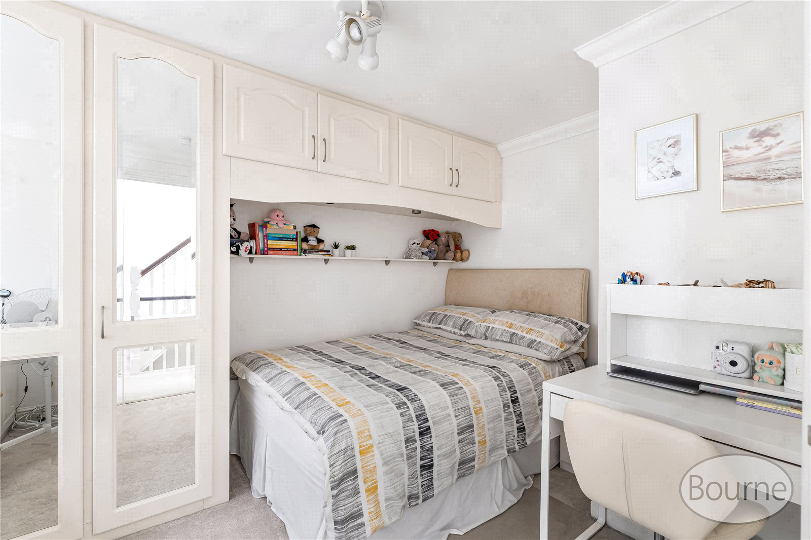 Coresbrook Way, Knaphill, Woking, Surrey, GU21, photo 13