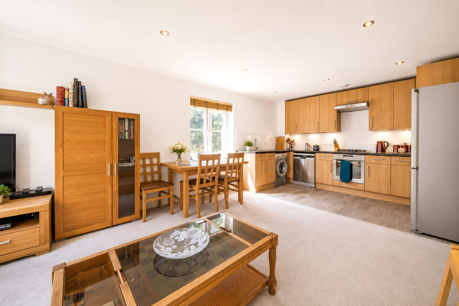 London Road, Guildford, Surrey, GU1, photo 3
