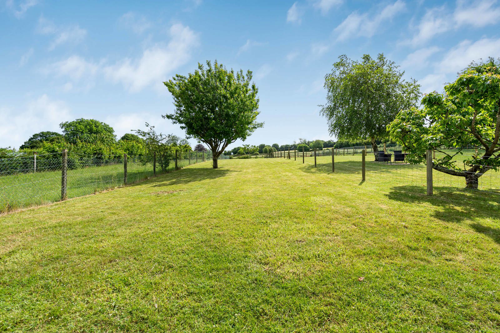 Shirnall Meadow, Lower Farringdon, Alton, Hampshire, GU34, photo 17