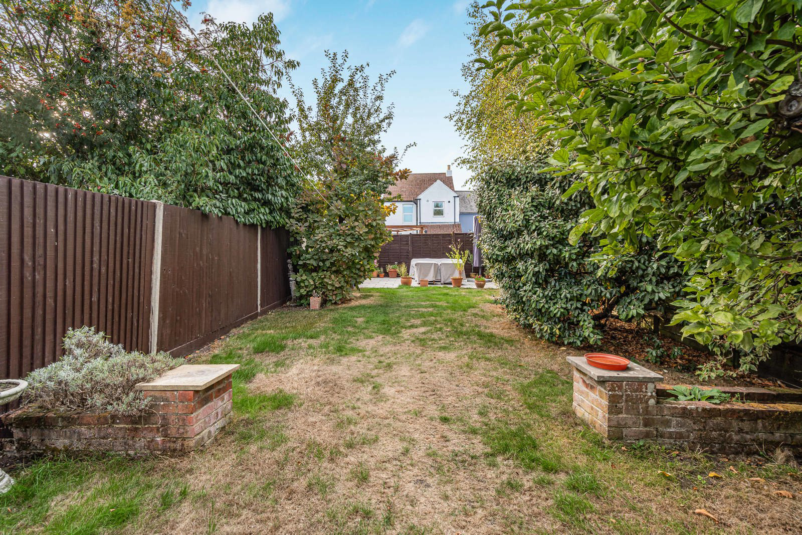 Badshot Lea Road, Badshot Lea, Farnham, Surrey, GU9, photo 15