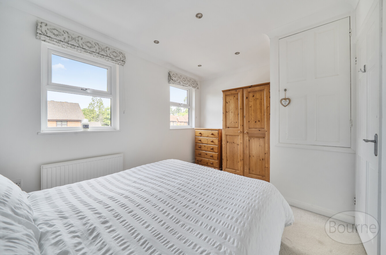 Badgers Cross, Milford, Godalming, Surrey, GU8, photo 16
