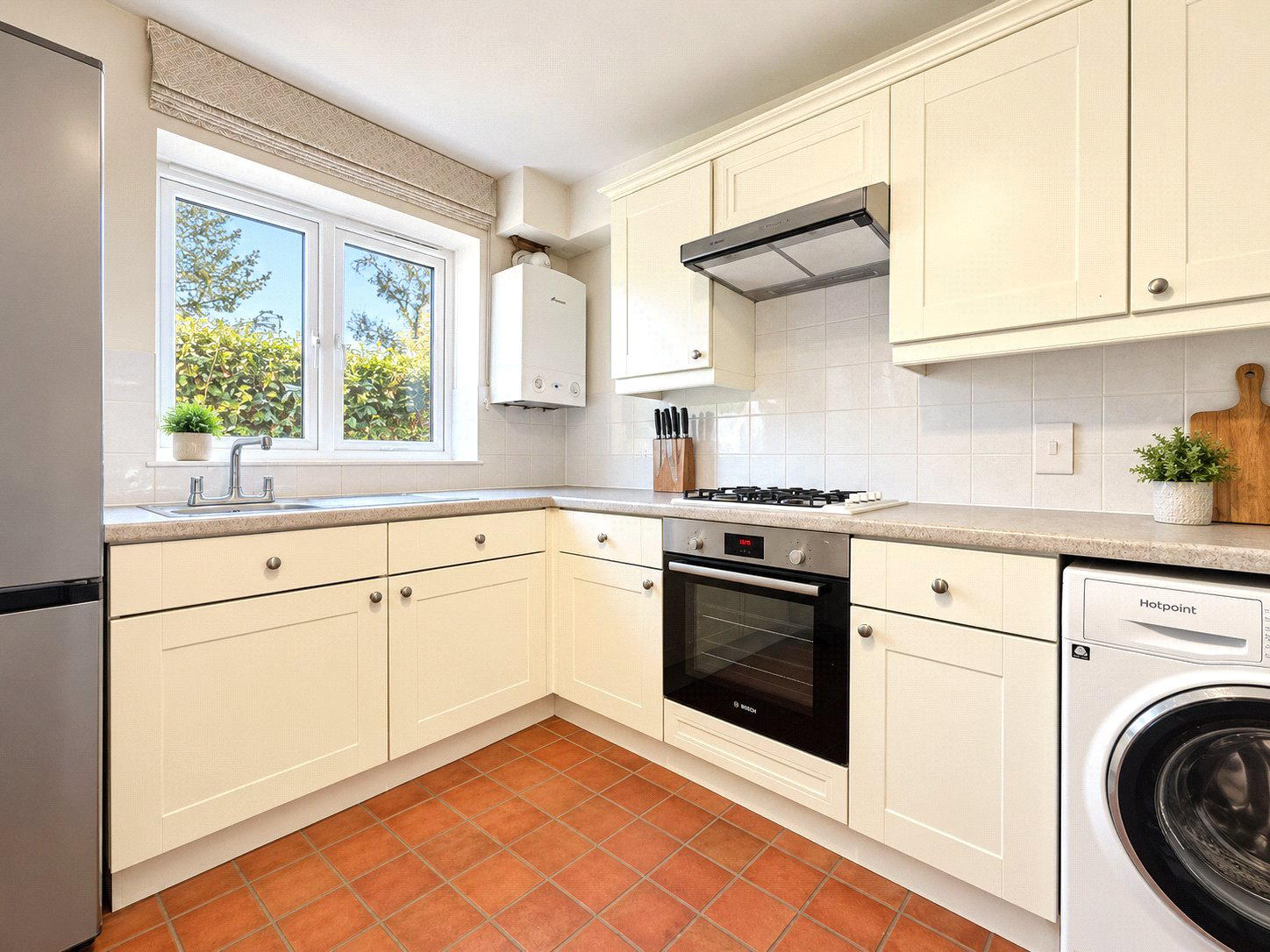 Barncroft, Farnham, Surrey, GU9, photo 5