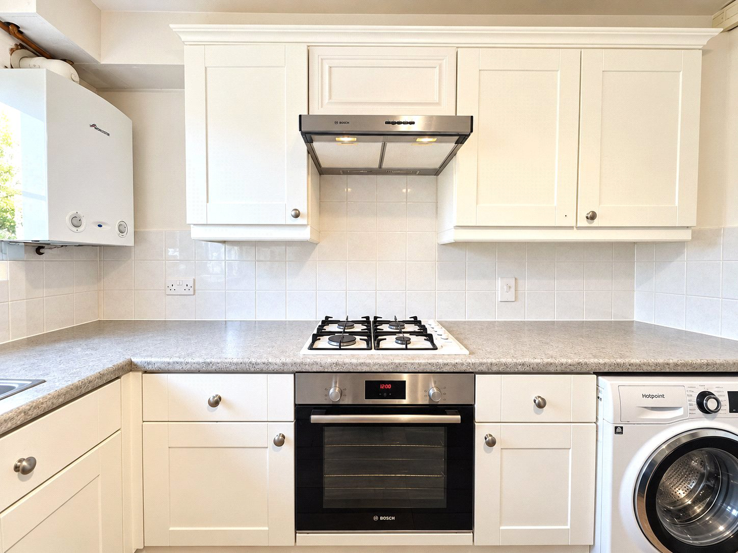 Barncroft, Farnham, Surrey, GU9, photo 4