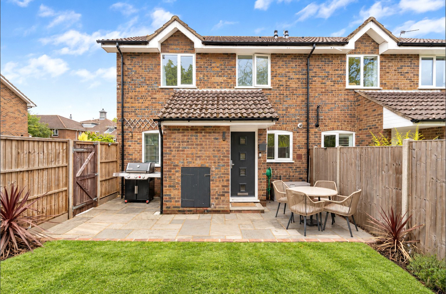 Collier Way, Guildford, Surrey, GU4