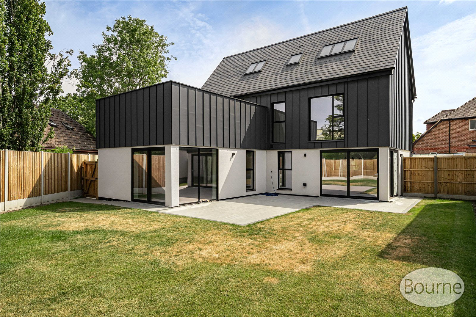 Kingfield Green, Woking, Surrey, GU22