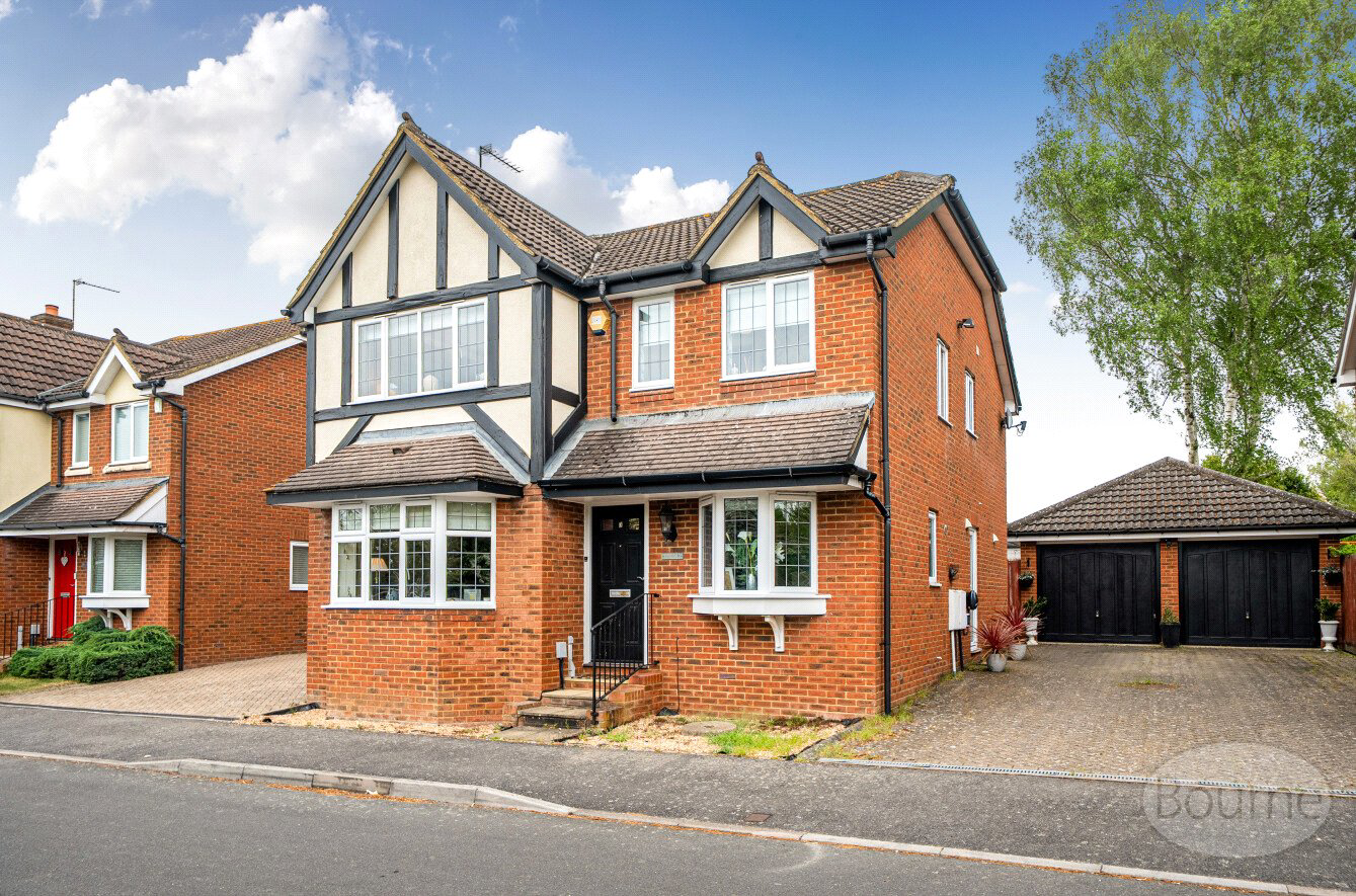Coresbrook Way, Knaphill, Woking, Surrey, GU21