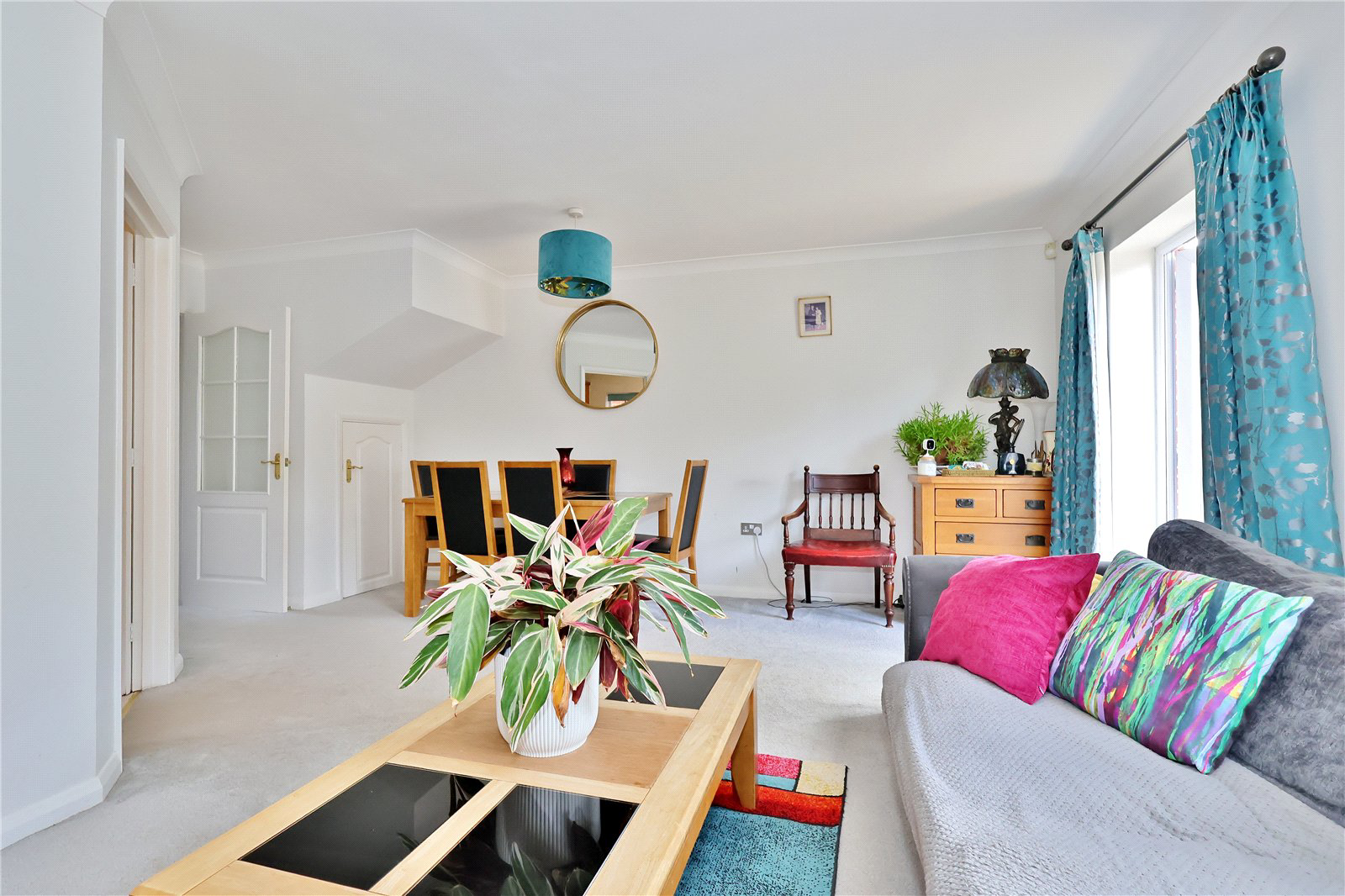 Bonsey Lane, Woking, Surrey, GU22, photo 2