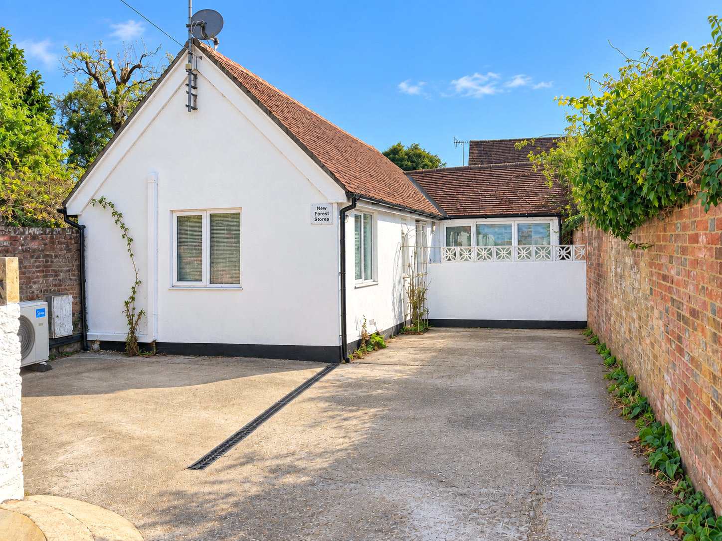 New Forest Stores, Portsmouth Road, Milford, Surrey, GU8
