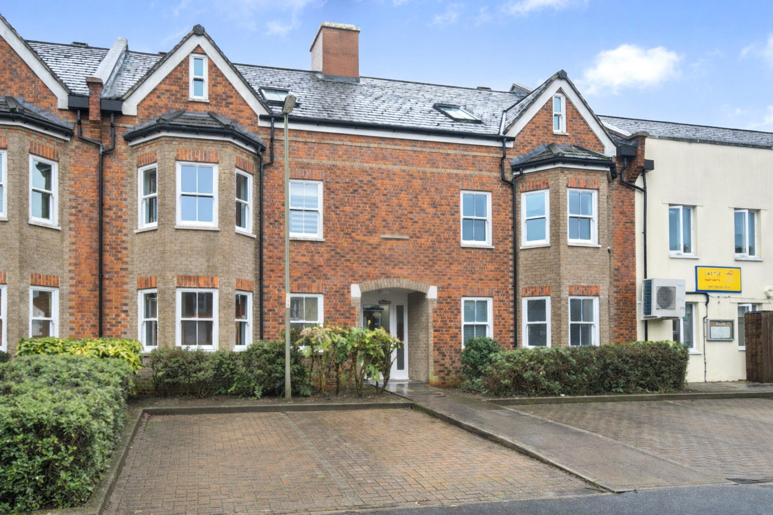 Old School Close, Guildford, Surrey, GU1