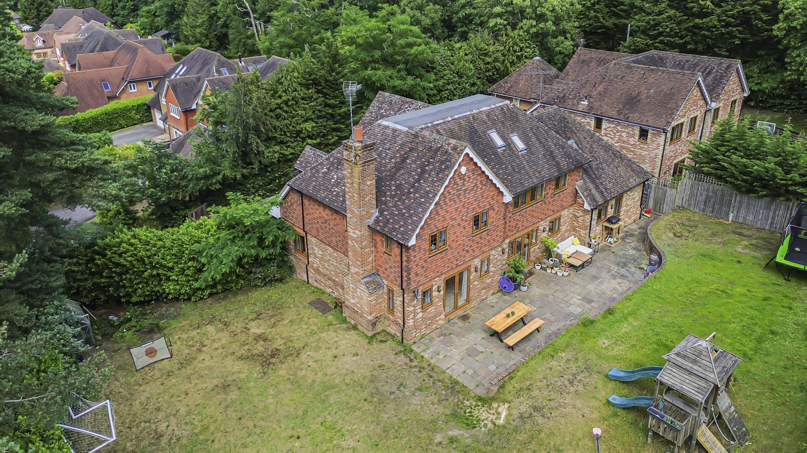 Vale Wood Drive, Lower Bourne, Farnham, Surrey, GU10, photo 20