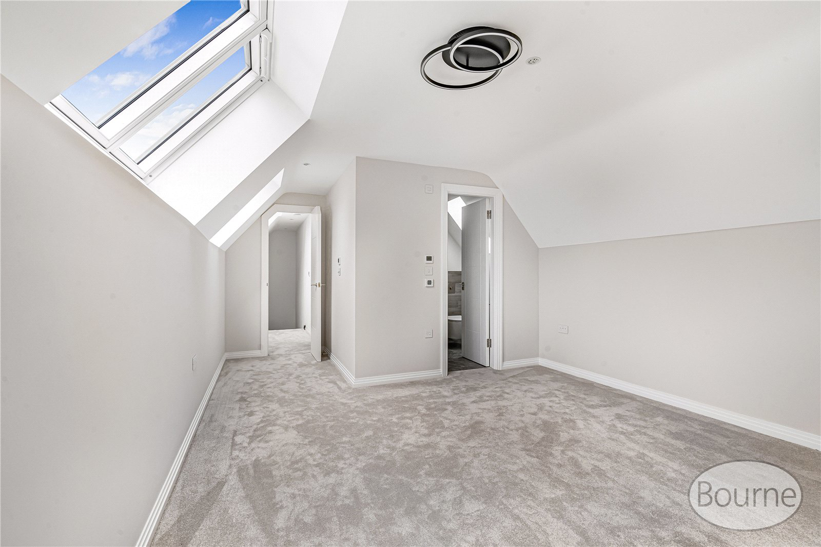 Kingfield Green, Woking, Surrey, GU22, photo 14