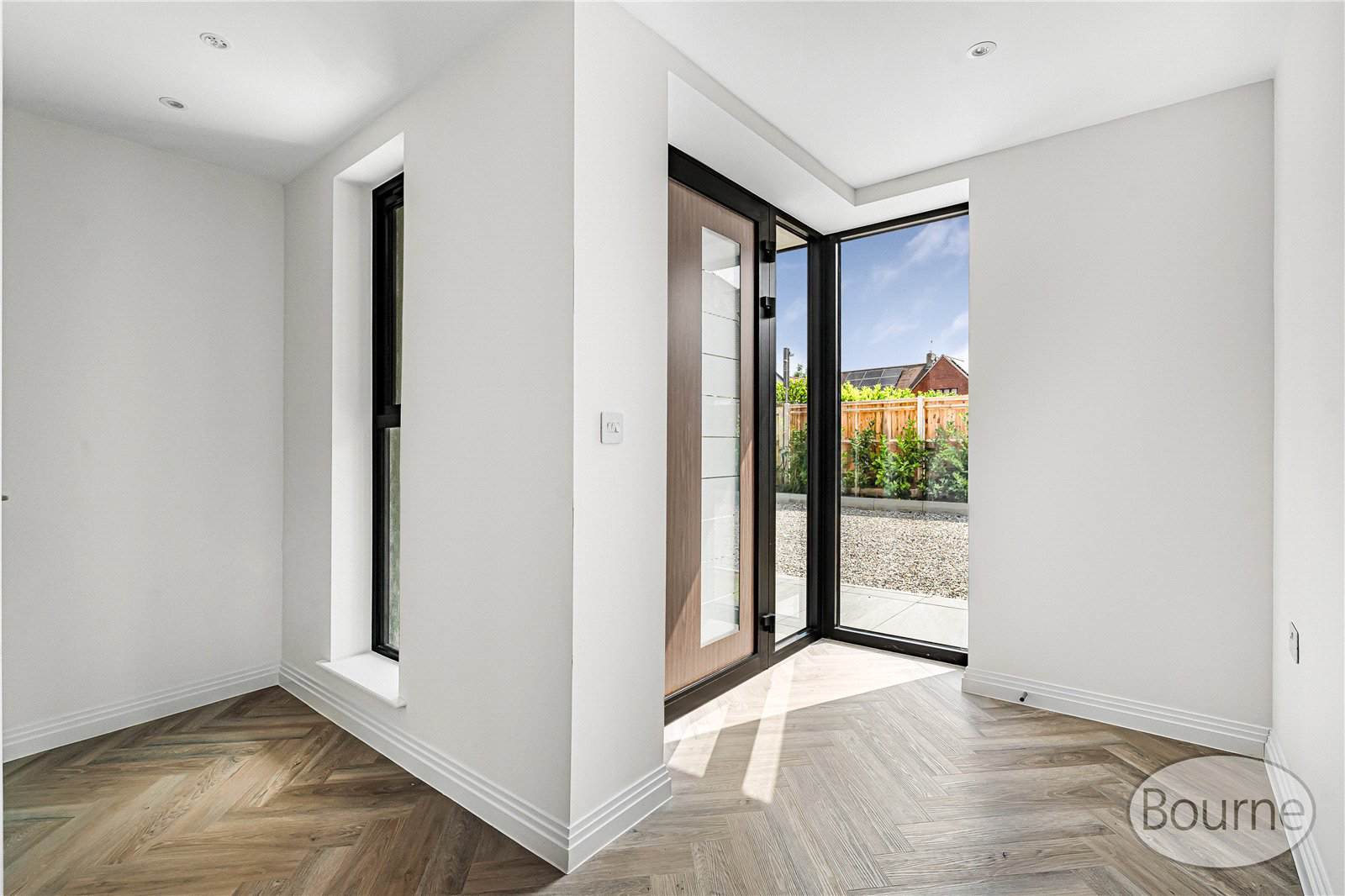 Kingfield Green, Woking, Surrey, GU22, photo 26