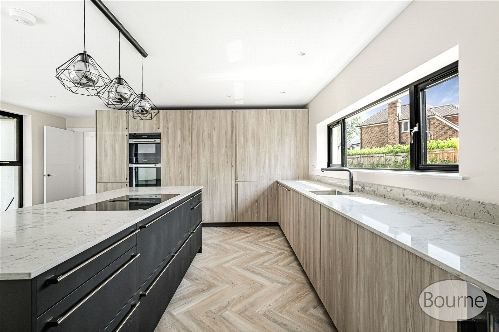Kingfield Green, Woking, Surrey, GU22, photo 2
