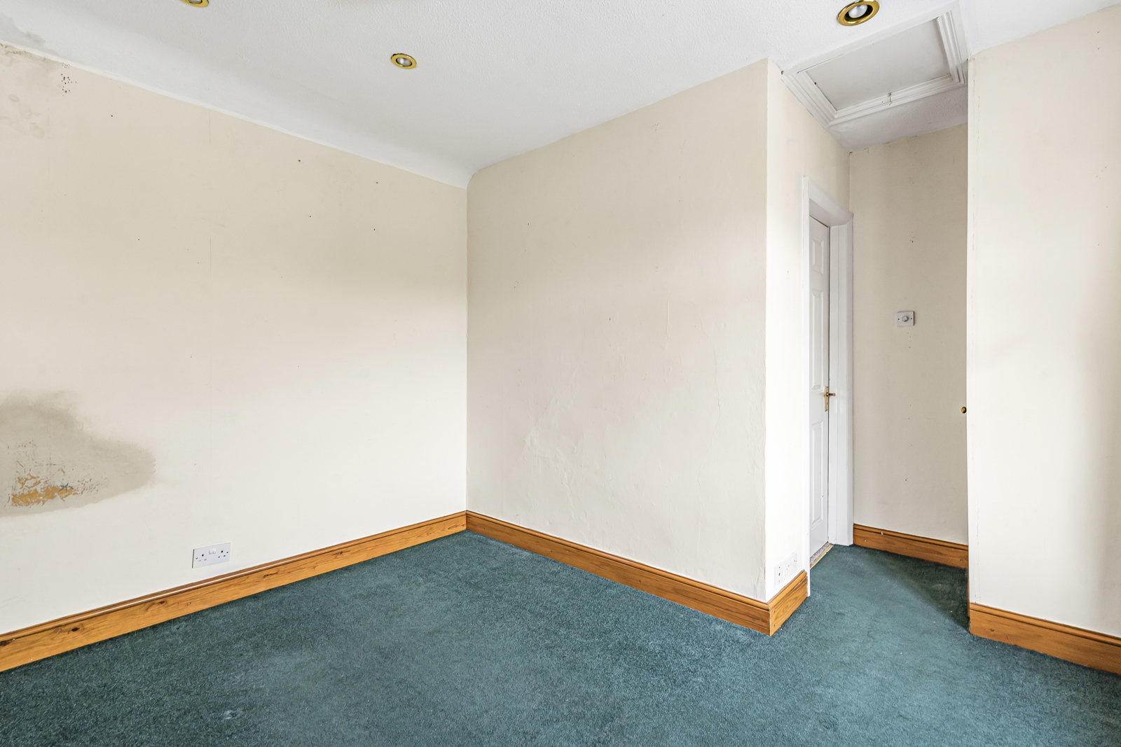 Manor Road, Ash, Surrey, GU12, photo 12