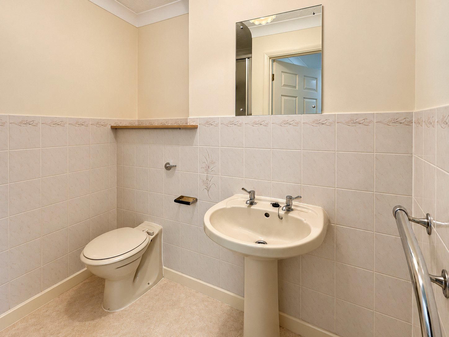 Ashley Gardens, Shalford, Guildford, Surrey, GU4, photo 7