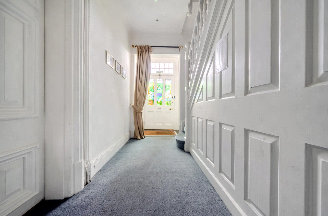 Shalford Road, Guildford, Surrey, GU1, photo 9
