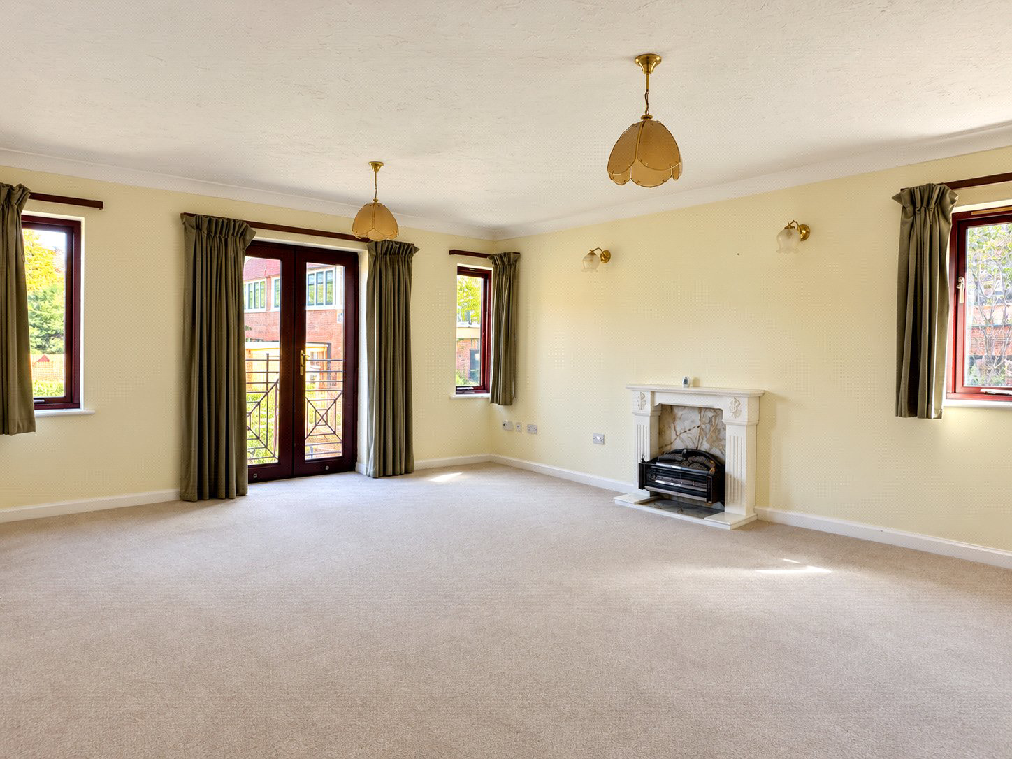 Ashley Gardens, Shalford, Guildford, Surrey, GU4, photo 2