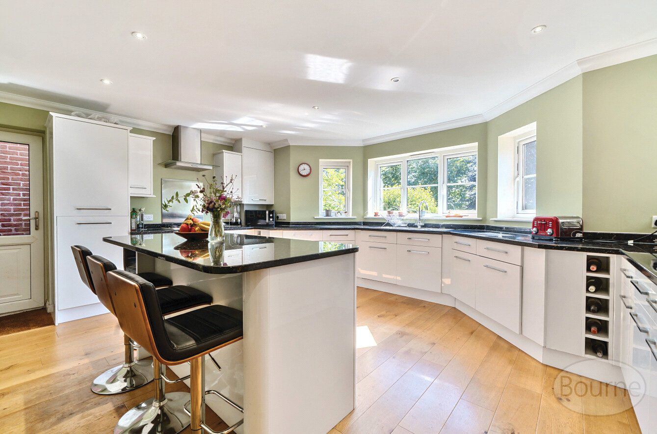 Five Heads Road, Horndean, Waterlooville, Hampshire, PO8, photo 2