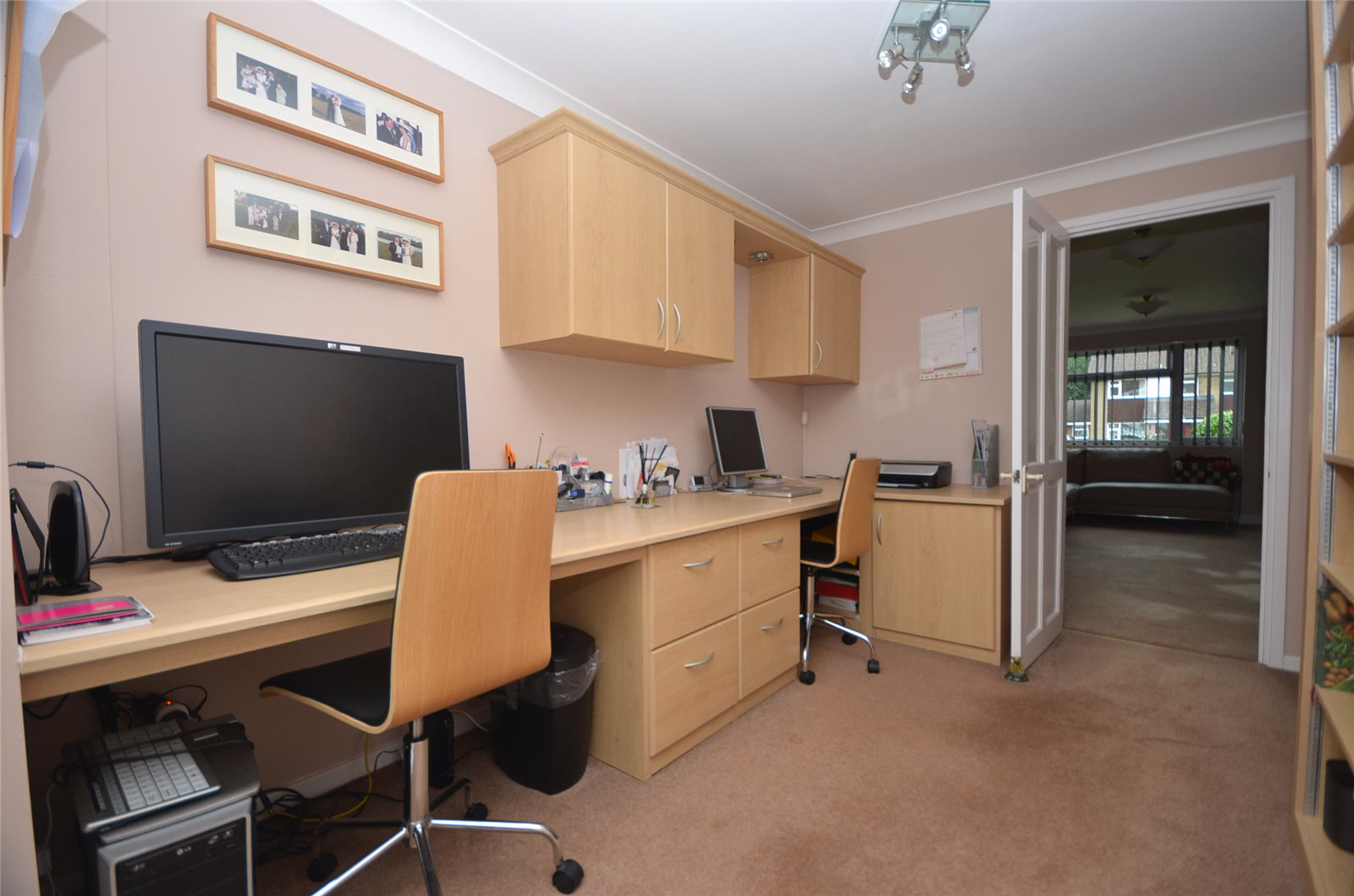 Frimley Grove Gardens, Frimley, Camberley, Surrey, GU16, photo 5