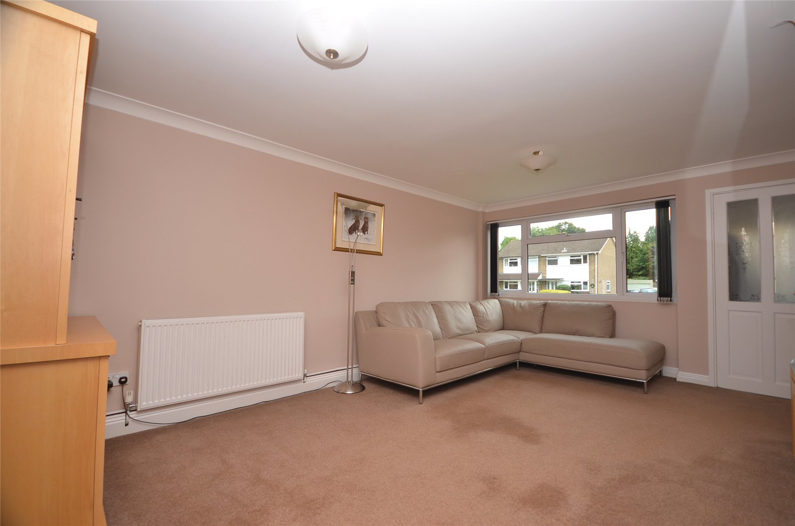 Frimley Grove Gardens, Frimley, Camberley, Surrey, GU16, photo 2