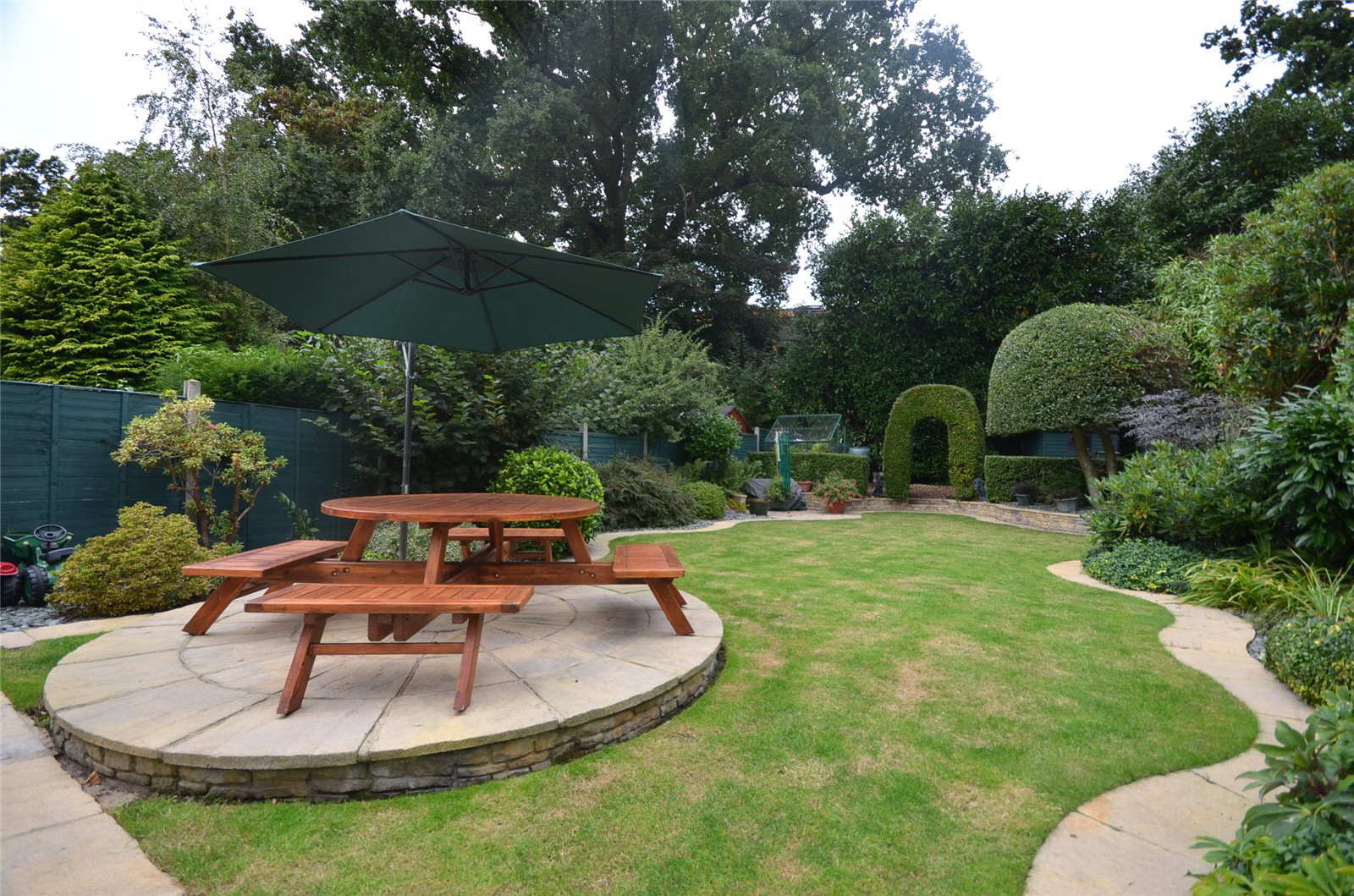Frimley Grove Gardens, Frimley, Camberley, Surrey, GU16, photo 16