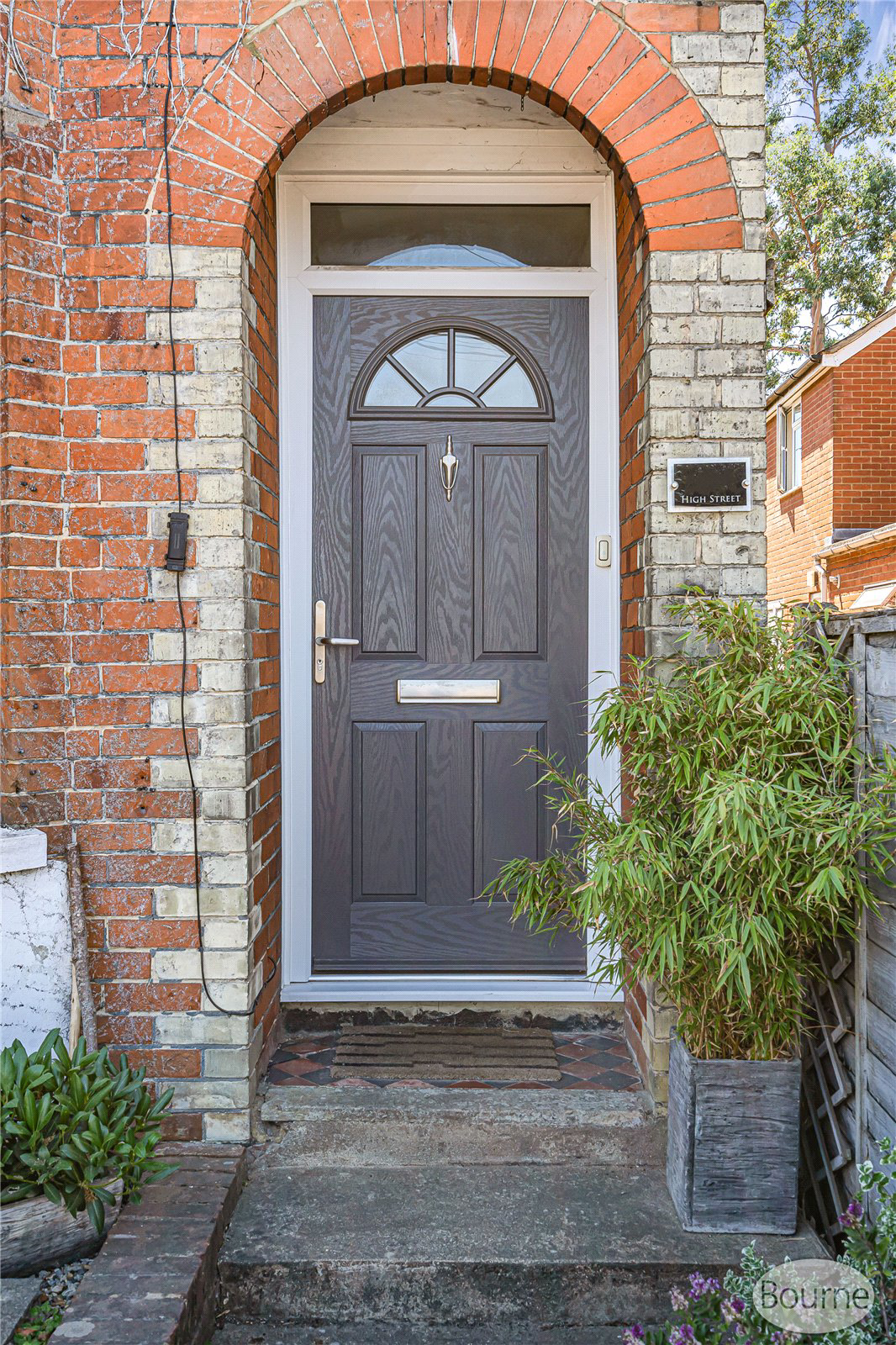 High Street, Horsell, Woking, Surrey, GU21, photo 18