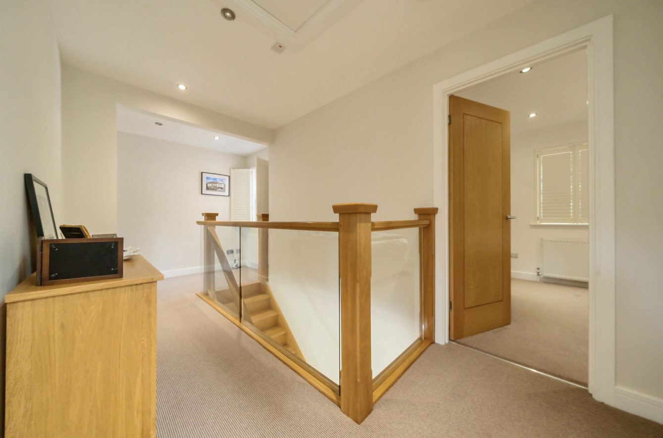 Brewery Road, Horsell, Woking, Surrey, GU21, photo 17