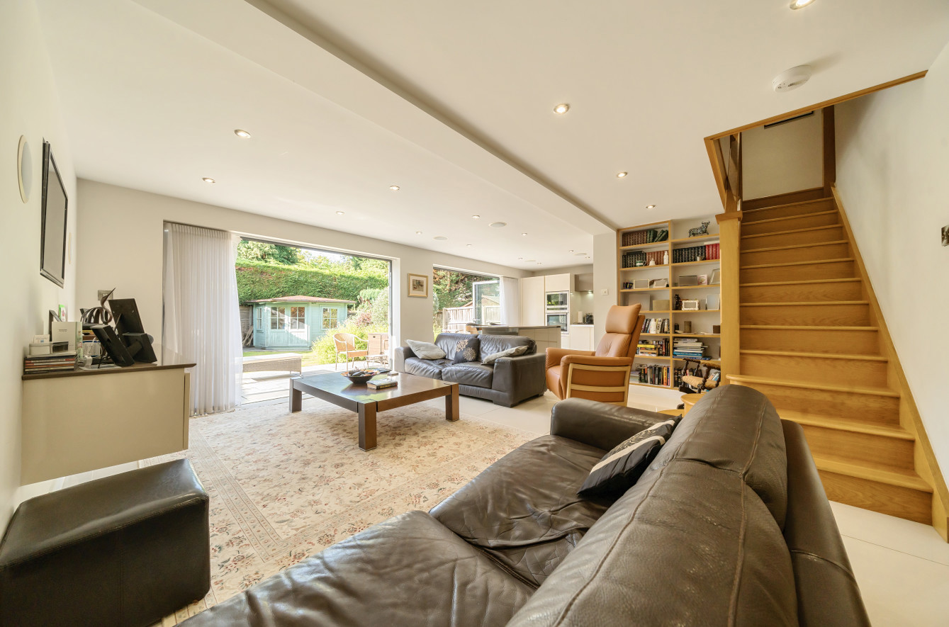 Brewery Road, Horsell, Woking, Surrey, GU21, photo 8