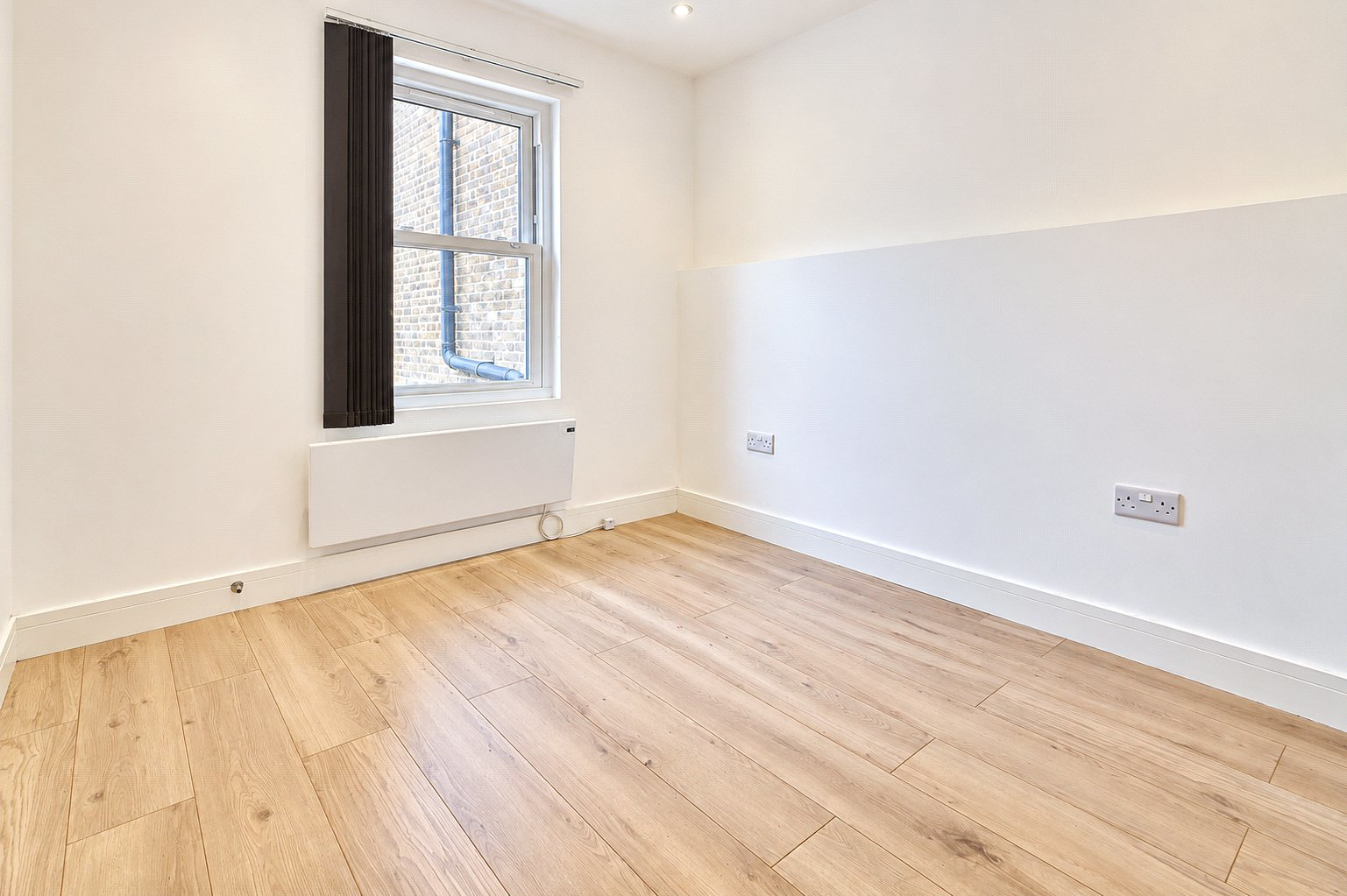 High Street, Woking, Surrey, GU21, photo 5