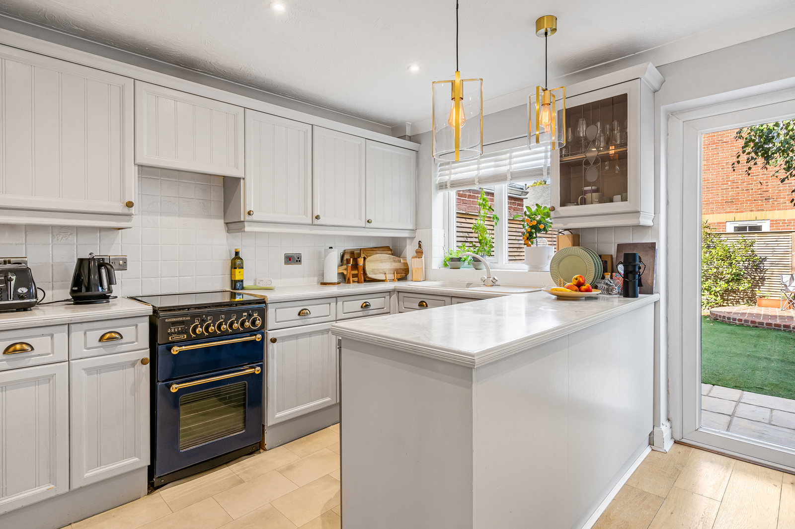 Ravenswood Close, Cobham, Surrey, KT11, photo 4