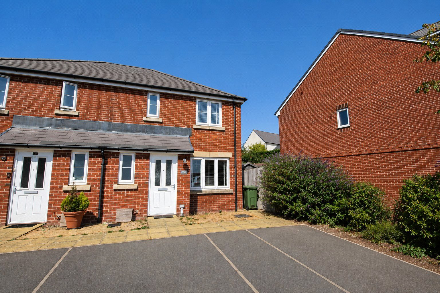 Bello Abbey Way, Alton, Hampshire, GU34